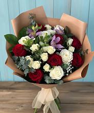 Букет цветов из:  Розы и Альстромерии #REPLACE_PRED# Большие Колпаны