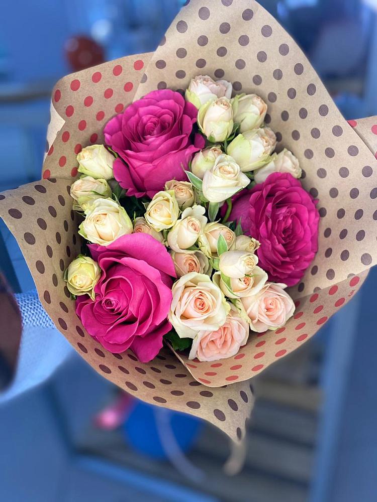 Букет цветов из: Розы в Большие Колпаны