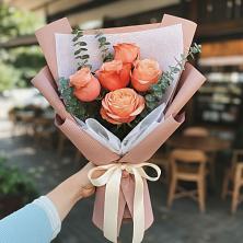 Букет цветов из:  Розы в Большие Колпаны