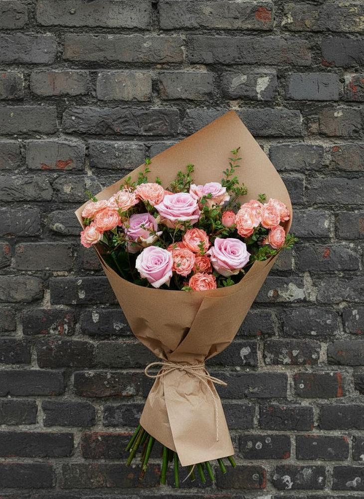 Букет цветов из: Розы в Большие Колпаны