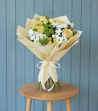 Букет цветов из:  Хризантемы и Розы в Большие Колпаны