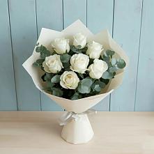 Букет Белые розы в Эвкалипте в Большие Колпаны