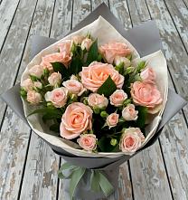 Букет цветов из:  Розы в Большие Колпаны