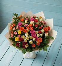 Букет Микс из разноцветных кустовых роз в Большие Колпаны